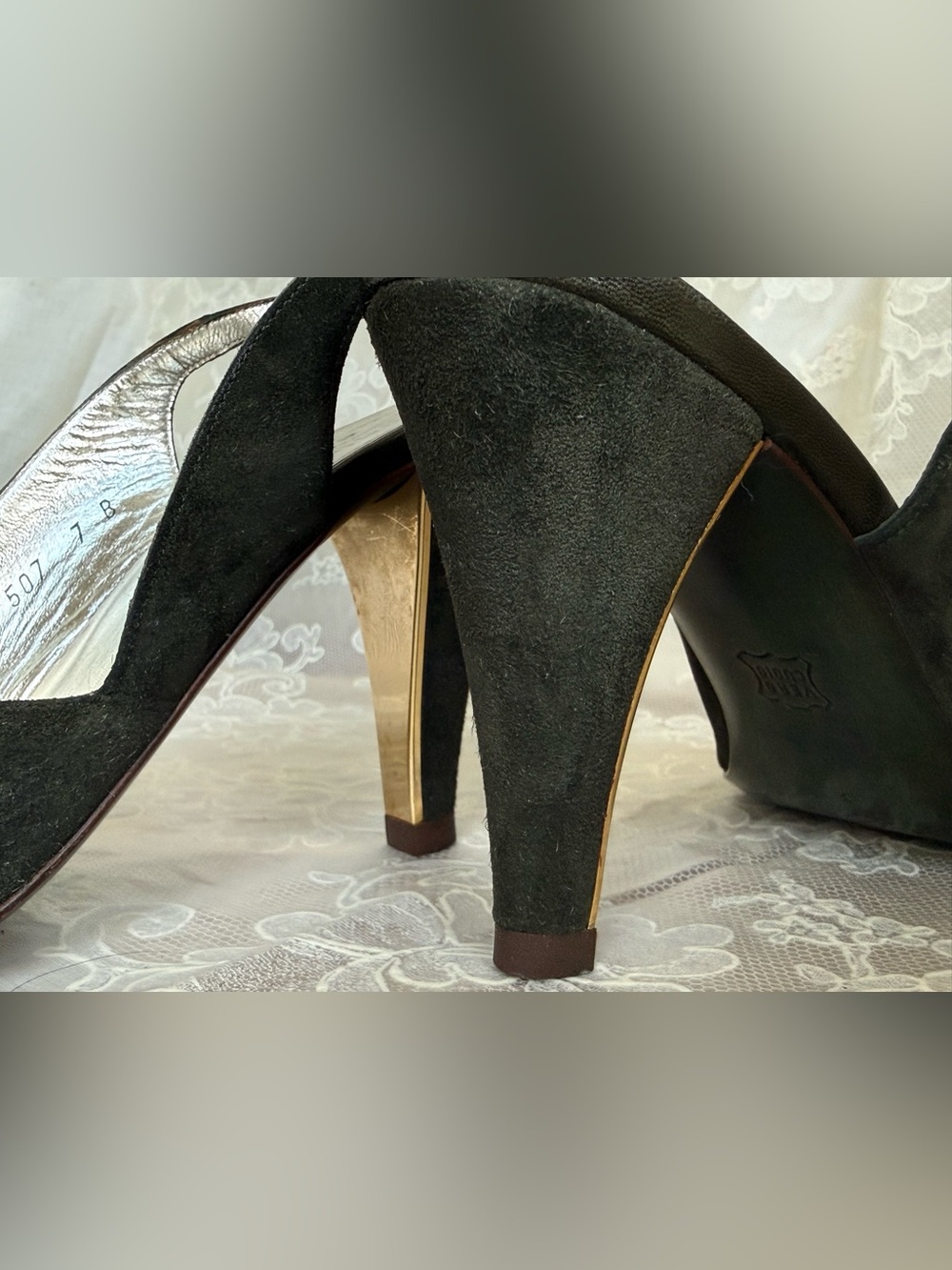 Bruno MAGLI 7B Dark Green Suede Slingback Heels with Gold Accents Vintage - Picture 8 of 12